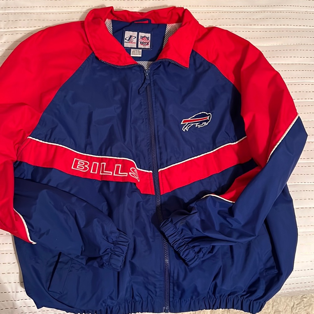 Size large buffalo bills wind breaker jacket